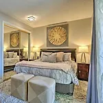 City Chic 3Br 1Bath Apartment